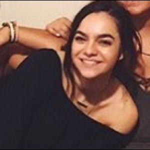 Meet your Posher, Candice